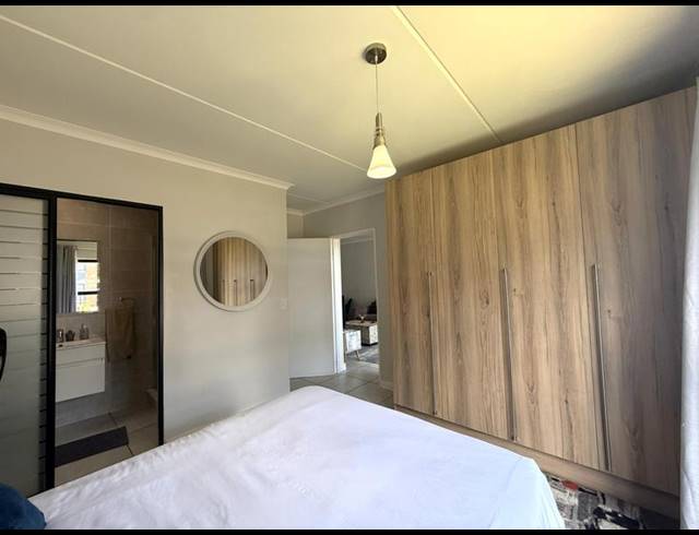 2 BEDROOM PROPERTY TO RENT IN BLYDE RIVERWALK ESTATE